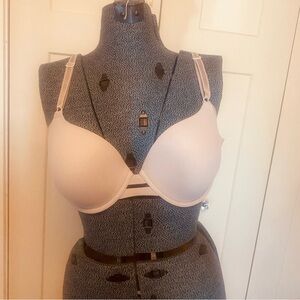 Warners side breast cover bra 38B